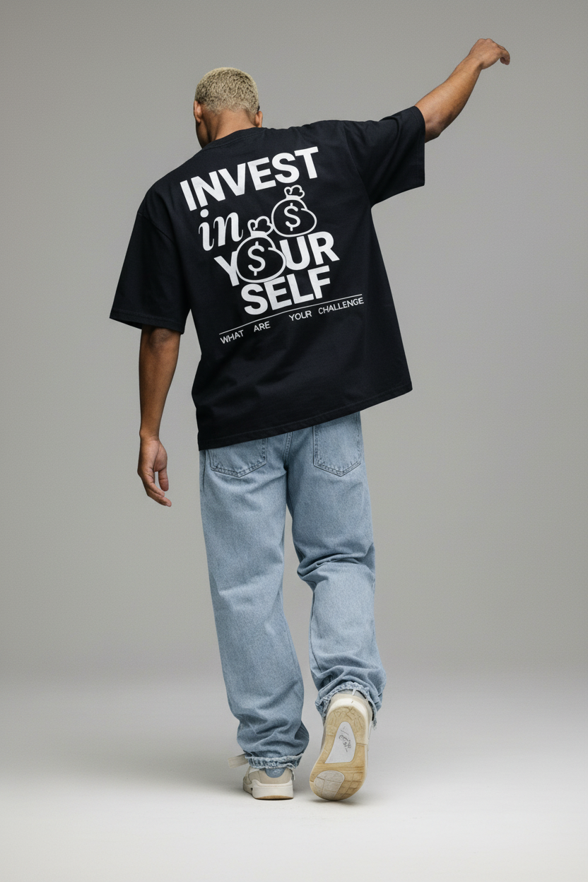 Camiseta Regular - Invest in Your Self